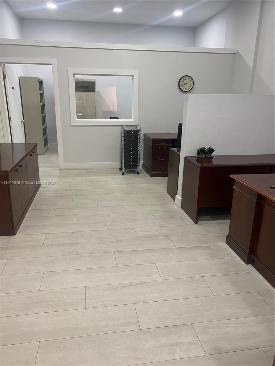 6187 NW 167th St H15, Hialeah, Florida 33015, ,Commerciallease,For Rent,6187 NW 167th St H15,A11519949