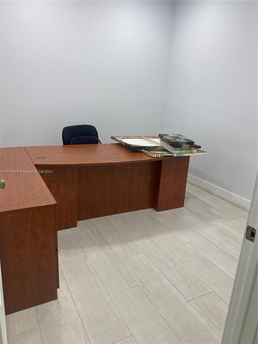 6187 NW 167th St H15, Hialeah, Florida 33015, ,Commerciallease,For Rent,6187 NW 167th St H15,A11519949