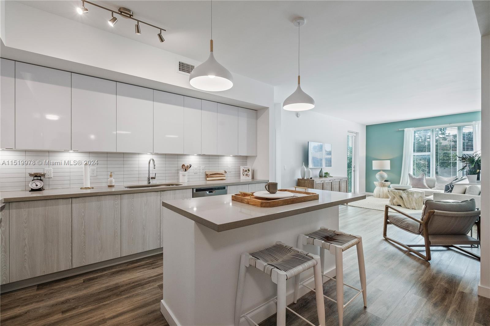 1919 SE 10th Ave 4129, Fort Lauderdale, Florida 33316, 2 Bedrooms Bedrooms, ,2 BathroomsBathrooms,Residentiallease,For Rent,1919 SE 10th Ave 4129,A11519978
