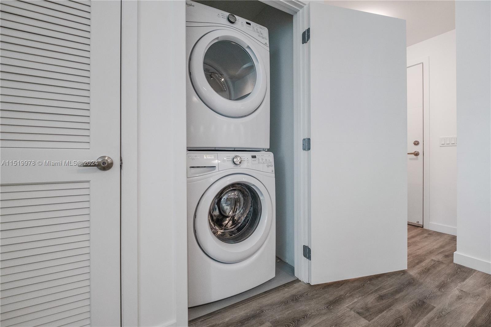 1919 SE 10th Ave 4129, Fort Lauderdale, Florida 33316, 2 Bedrooms Bedrooms, ,2 BathroomsBathrooms,Residentiallease,For Rent,1919 SE 10th Ave 4129,A11519978