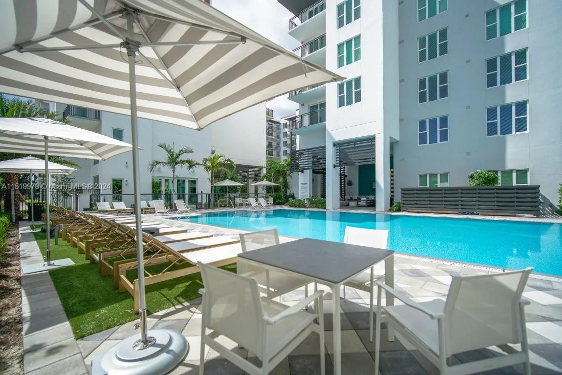 1919 SE 10th Ave 4129, Fort Lauderdale, Florida 33316, 2 Bedrooms Bedrooms, ,2 BathroomsBathrooms,Residentiallease,For Rent,1919 SE 10th Ave 4129,A11519978