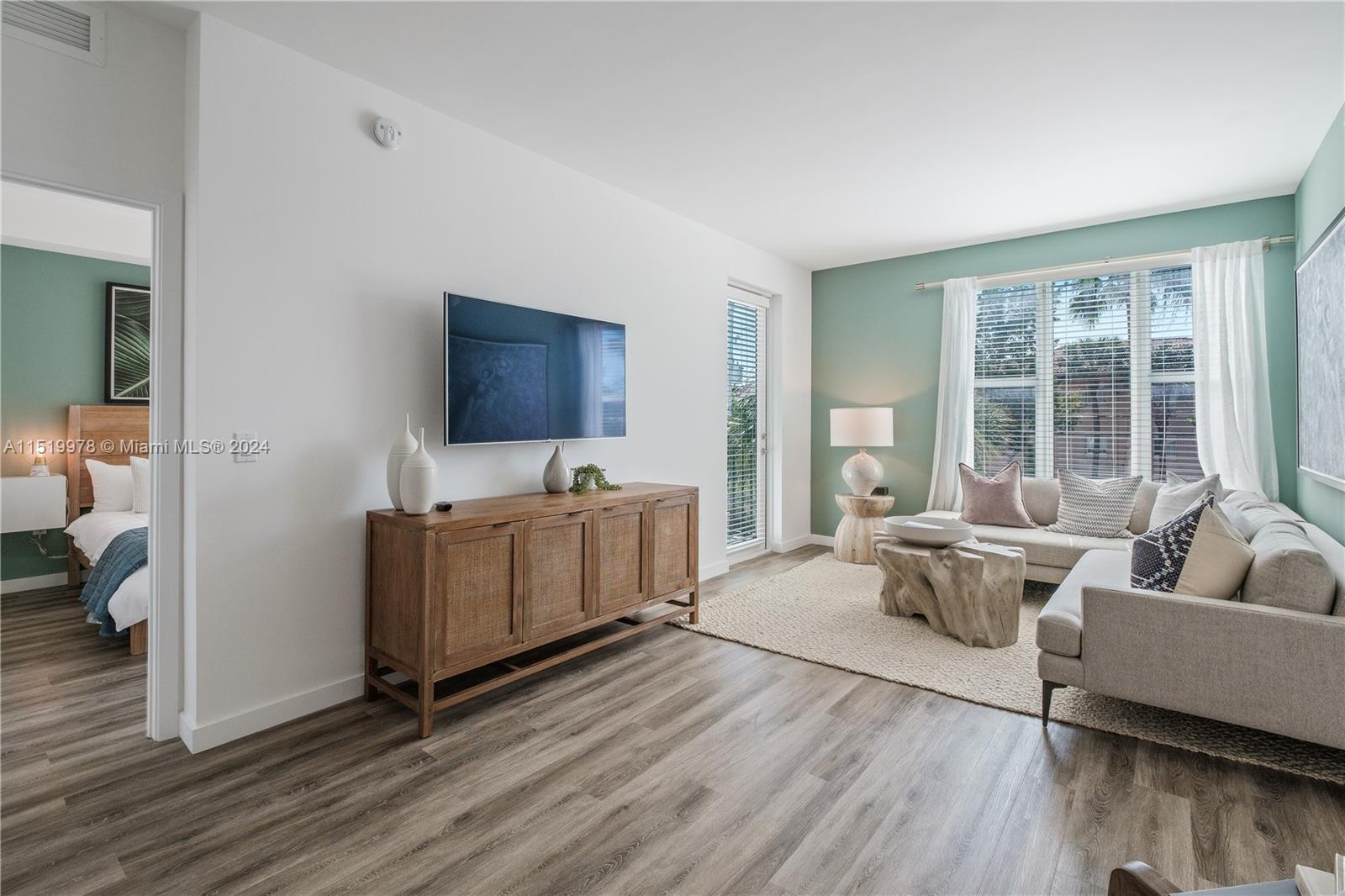 1919 SE 10th Ave 4129, Fort Lauderdale, Florida 33316, 2 Bedrooms Bedrooms, ,2 BathroomsBathrooms,Residentiallease,For Rent,1919 SE 10th Ave 4129,A11519978
