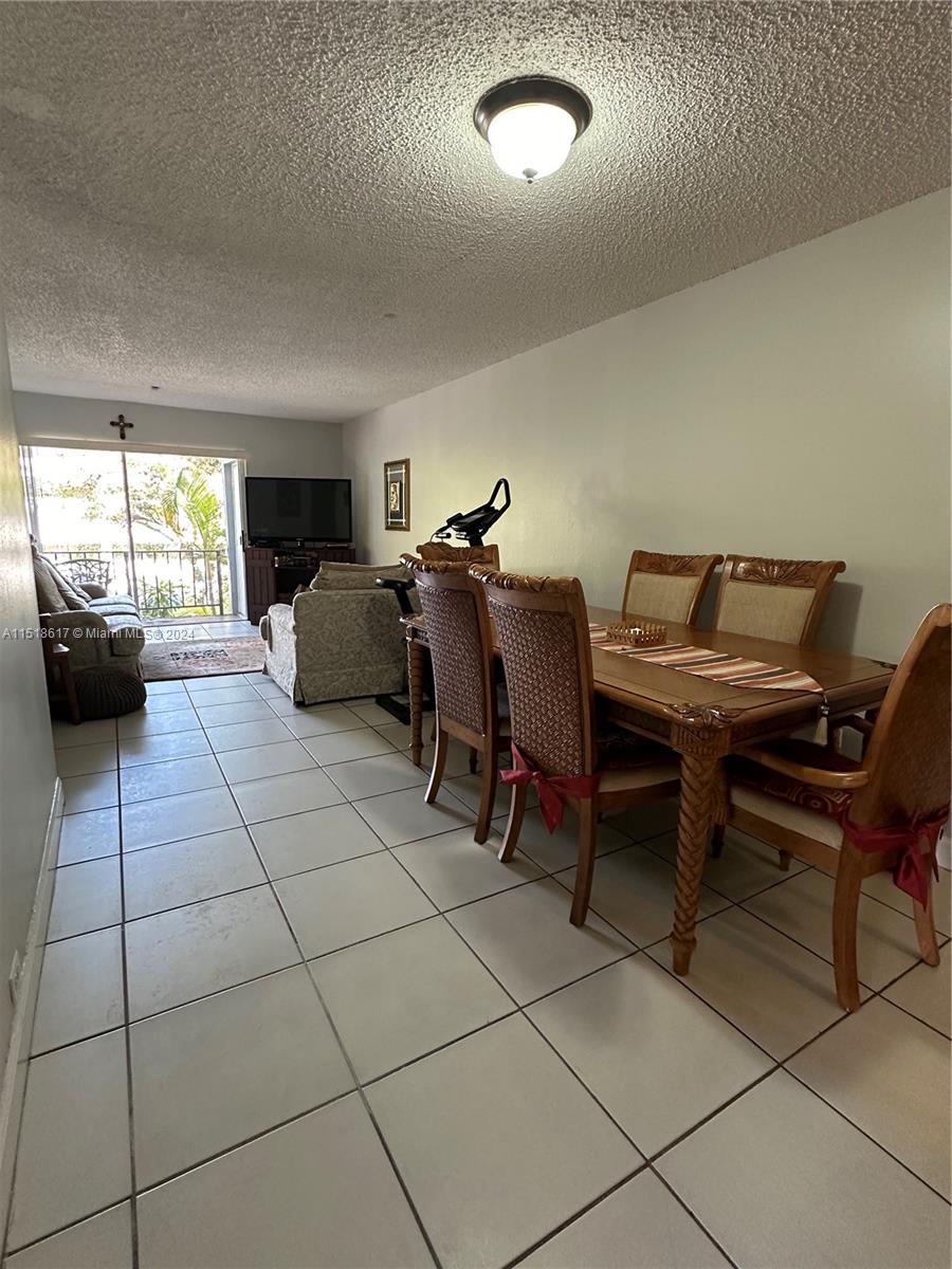 9227 SW 87th Ave B12, Miami, Florida 33176, 2 Bedrooms Bedrooms, ,2 BathroomsBathrooms,Residential,For Sale,9227 SW 87th Ave B12,A11518617