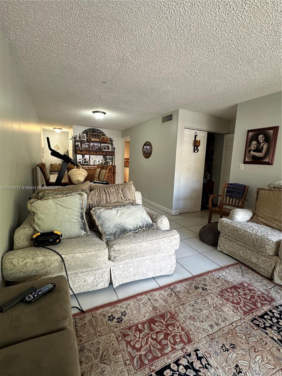 9227 SW 87th Ave B12, Miami, Florida 33176, 2 Bedrooms Bedrooms, ,2 BathroomsBathrooms,Residential,For Sale,9227 SW 87th Ave B12,A11518617