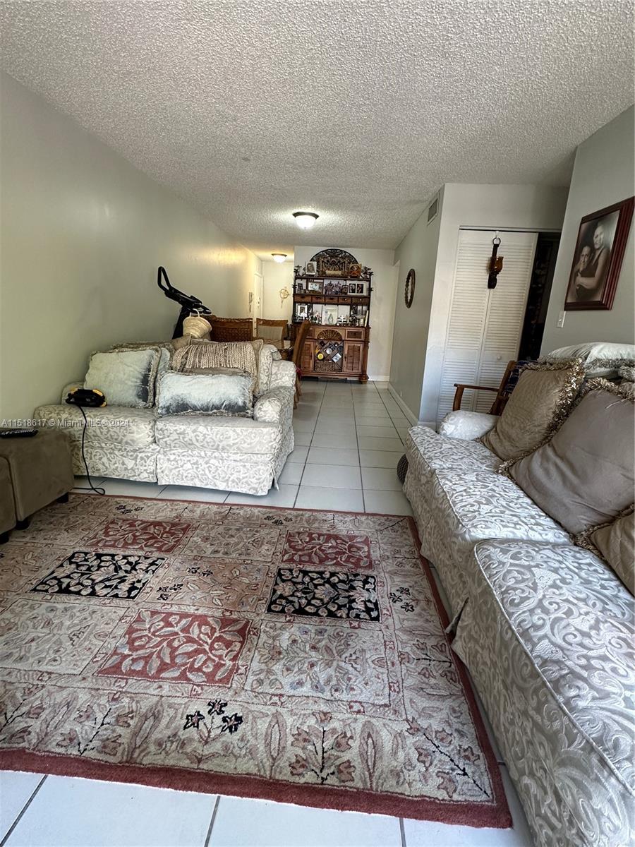 9227 SW 87th Ave B12, Miami, Florida 33176, 2 Bedrooms Bedrooms, ,2 BathroomsBathrooms,Residential,For Sale,9227 SW 87th Ave B12,A11518617