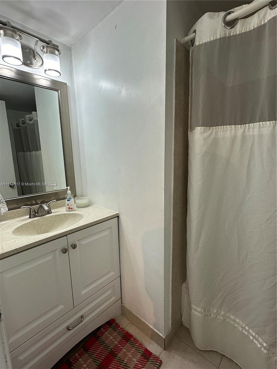 9227 SW 87th Ave B12, Miami, Florida 33176, 2 Bedrooms Bedrooms, ,2 BathroomsBathrooms,Residential,For Sale,9227 SW 87th Ave B12,A11518617