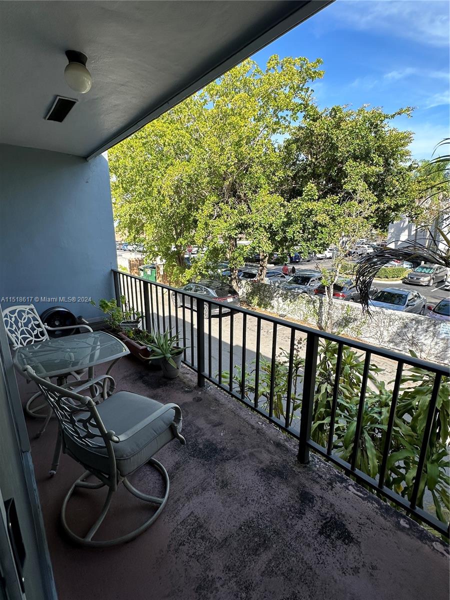 9227 SW 87th Ave B12, Miami, Florida 33176, 2 Bedrooms Bedrooms, ,2 BathroomsBathrooms,Residential,For Sale,9227 SW 87th Ave B12,A11518617