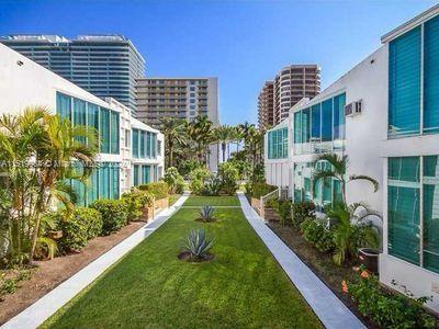 10178 Collins Ave 105, Bal Harbour, Florida 33154, 1 Bedroom Bedrooms, ,1 BathroomBathrooms,Residential,For Sale,10178 Collins Ave 105,A11519984