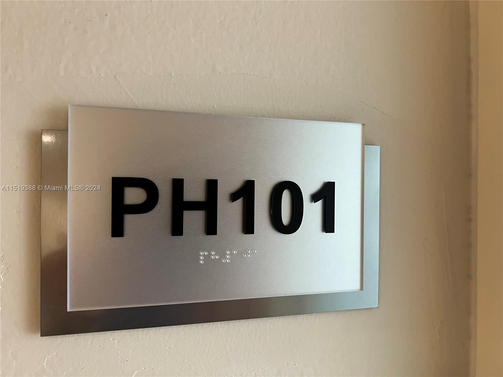 7601 E Treasure Dr PH101, North Bay Village, Florida 33141, 2 Bedrooms Bedrooms, ,2 BathroomsBathrooms,Residentiallease,For Rent,7601 E Treasure Dr PH101,A11519388