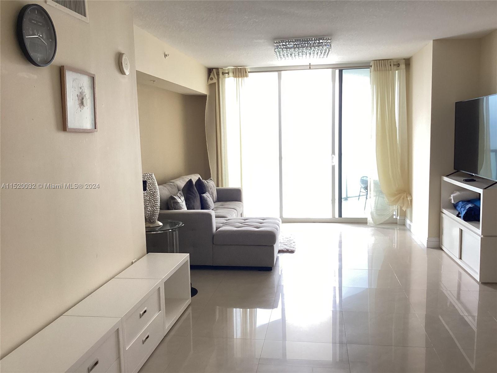 16699 Collins Ave 3305, Sunny Isles Beach, Florida 33160, 1 Bedroom Bedrooms, ,1 BathroomBathrooms,Residentiallease,For Rent,16699 Collins Ave 3305,A11520032