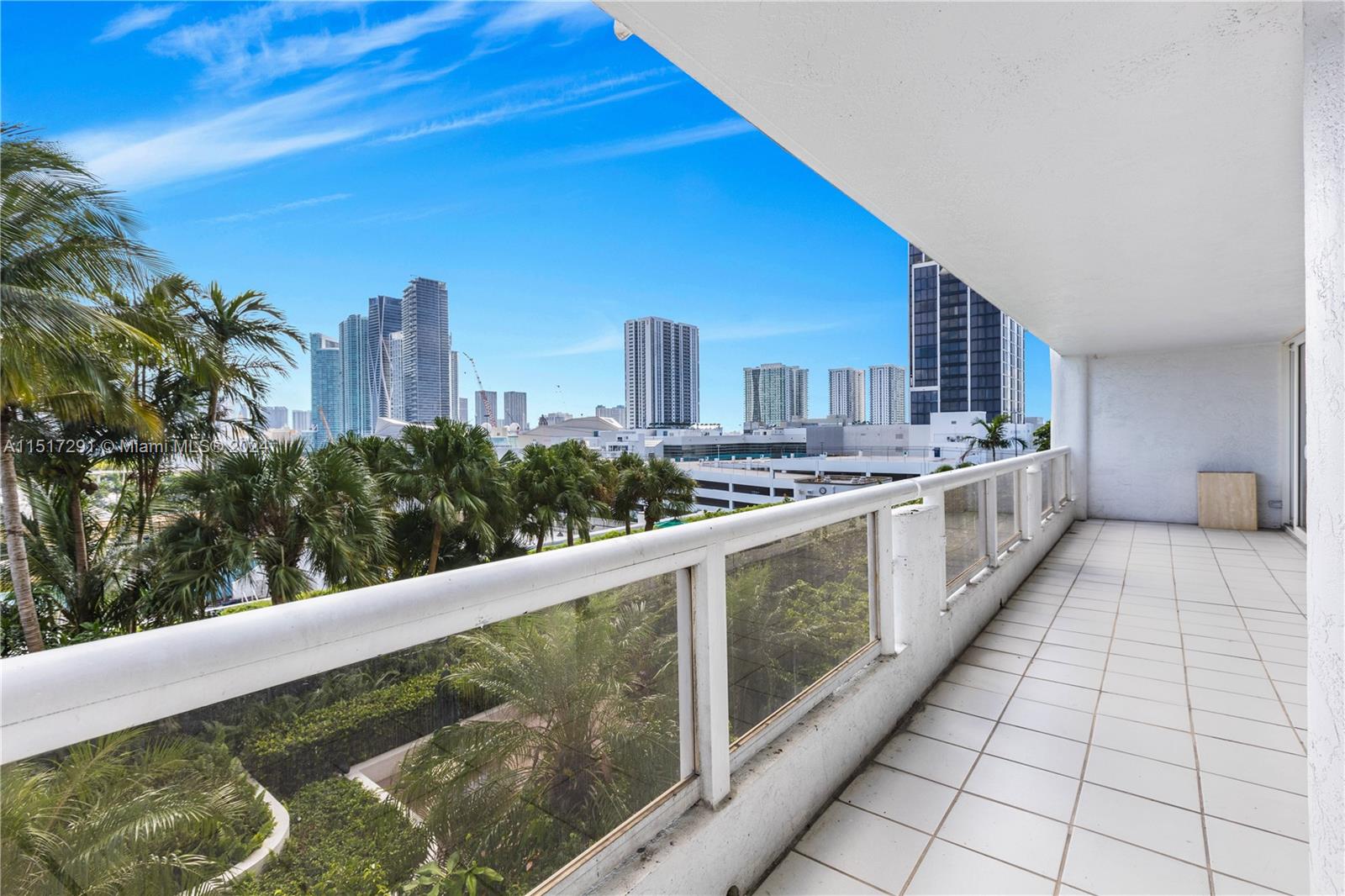 1717 N Bayshore Dr A-1256, Miami, Florida 33132, 3 Bedrooms Bedrooms, ,3 BathroomsBathrooms,Residentiallease,For Rent,1717 N Bayshore Dr A-1256,A11517291