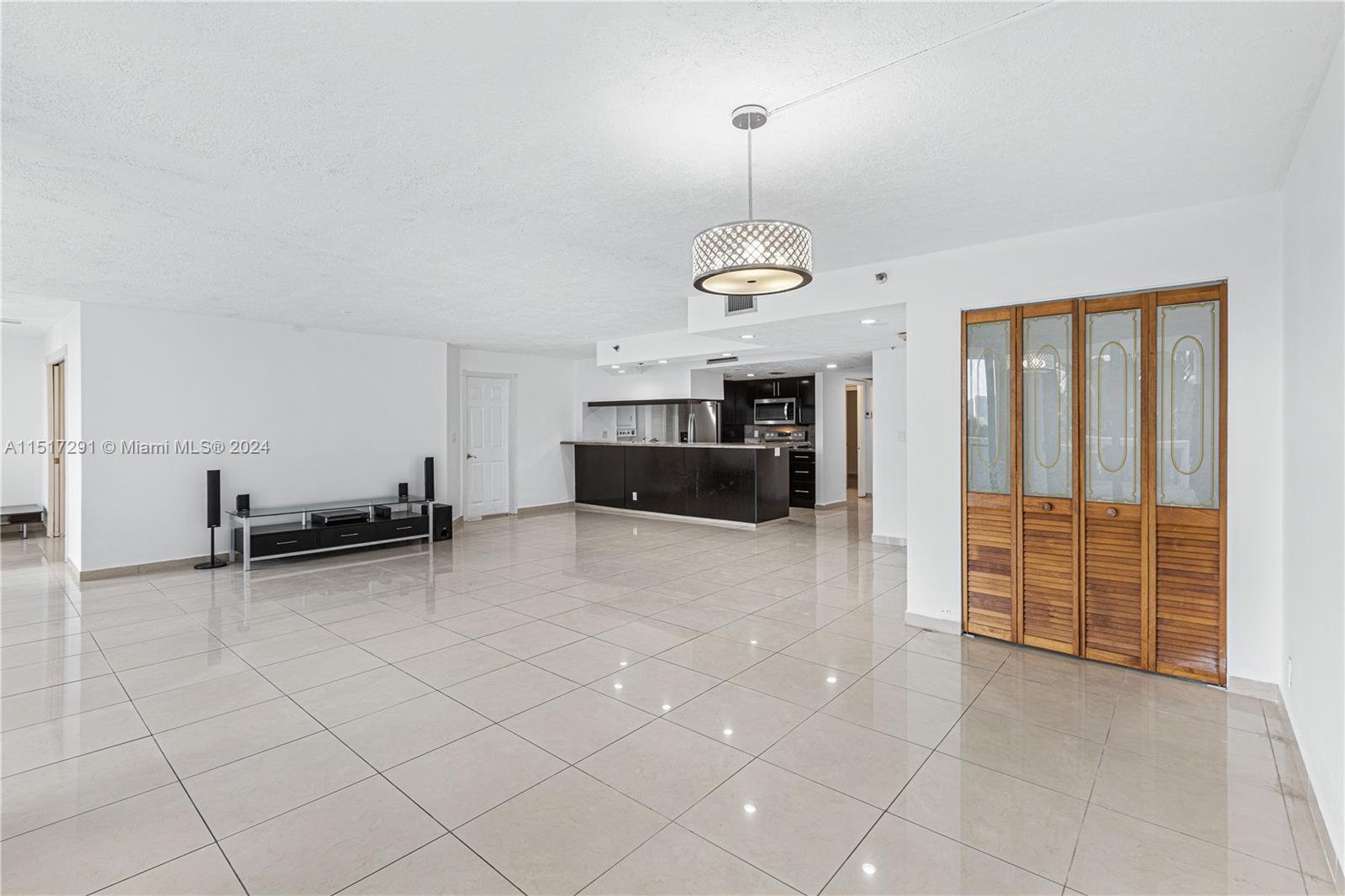 1717 N Bayshore Dr A-1256, Miami, Florida 33132, 3 Bedrooms Bedrooms, ,3 BathroomsBathrooms,Residentiallease,For Rent,1717 N Bayshore Dr A-1256,A11517291