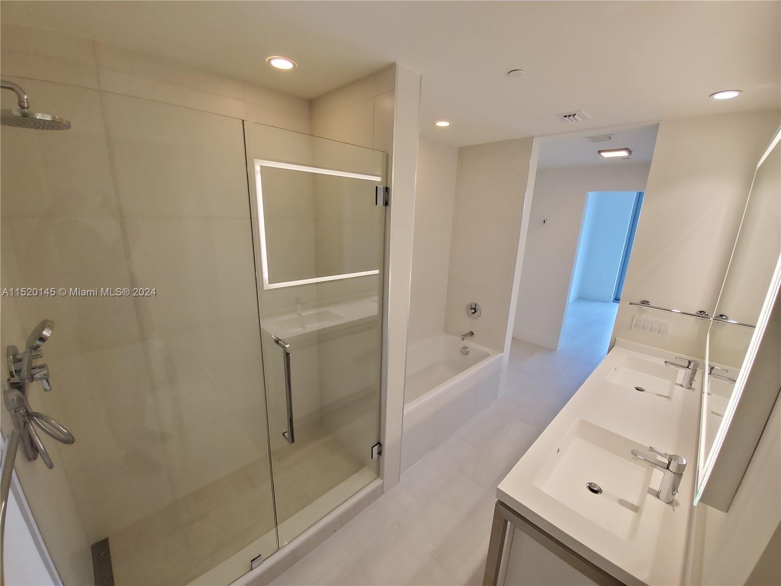 2000 Metropica Way 1401, Sunrise, Florida 33323, 3 Bedrooms Bedrooms, ,3 BathroomsBathrooms,Residential,For Sale,2000 Metropica Way 1401,A11520145