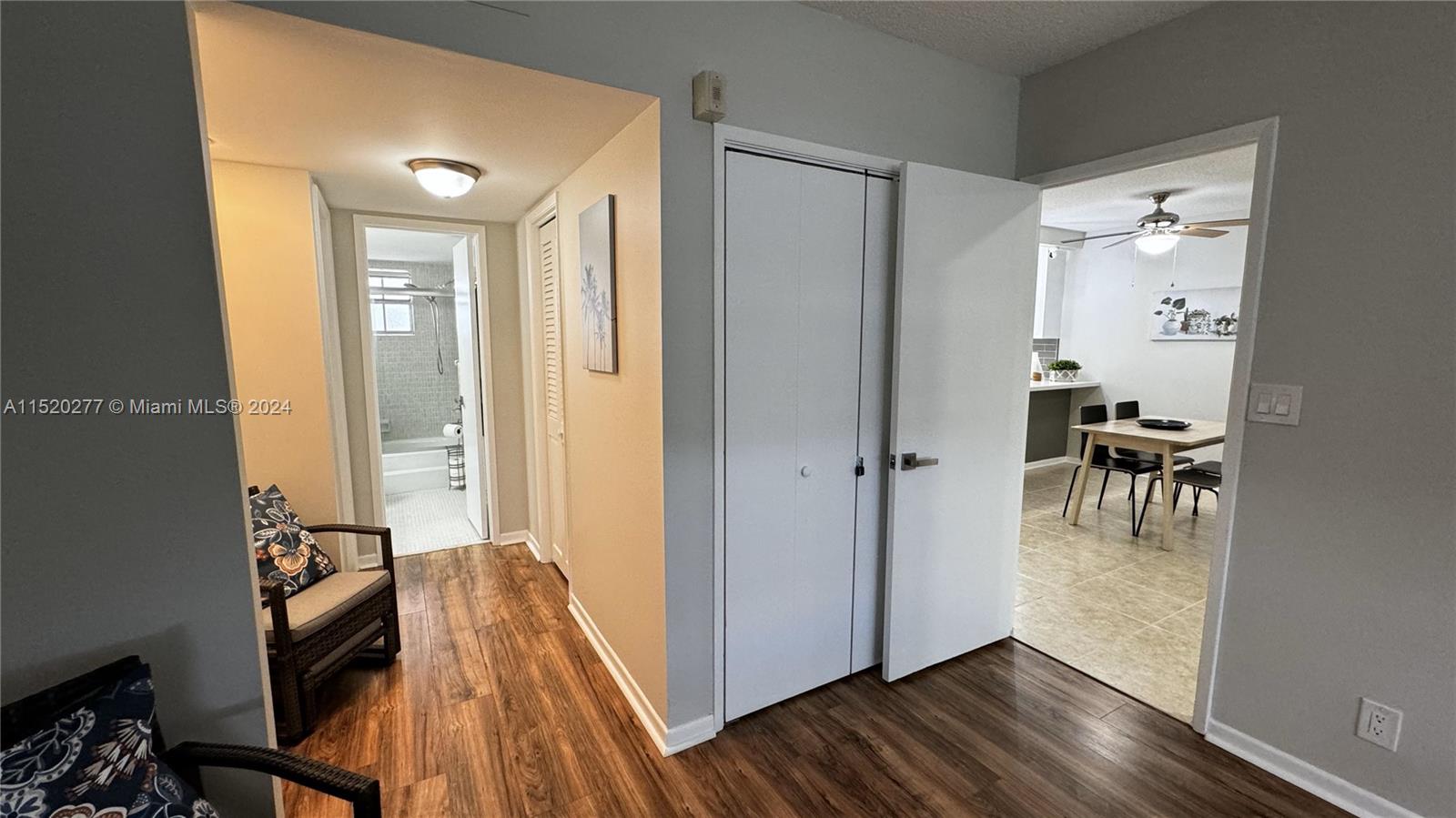 5200 Washington St 303, Hollywood, Florida 33021, 1 Bedroom Bedrooms, ,1 BathroomBathrooms,Residentiallease,For Rent,5200 Washington St 303,A11520277