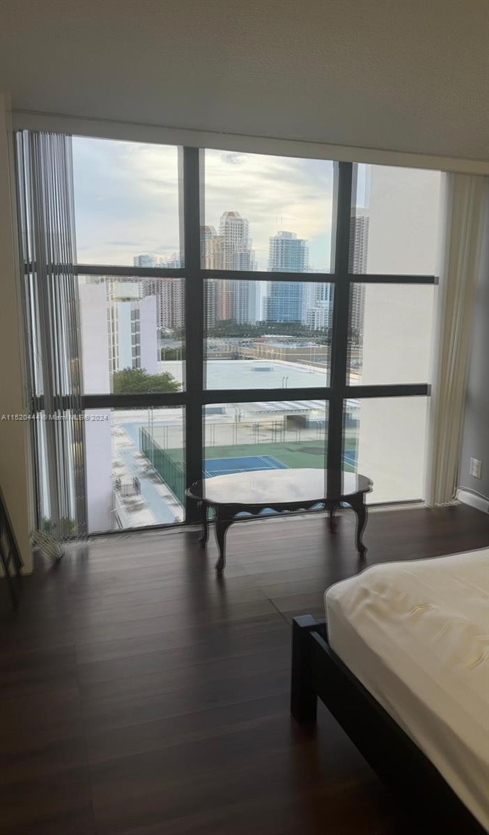16909 N Bay Rd 1009, Sunny Isles Beach, Florida 33160, 1 Bedroom Bedrooms, ,1 BathroomBathrooms,Residential,For Sale,16909 N Bay Rd 1009,A11520444