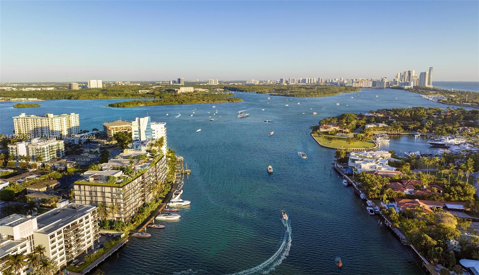 10143 E Bay Harbor Dr PH2, Bay Harbor Islands, Florida 33154, 4 Bedrooms Bedrooms, ,7 BathroomsBathrooms,Residential,For Sale,10143 E Bay Harbor Dr PH2,A11520589