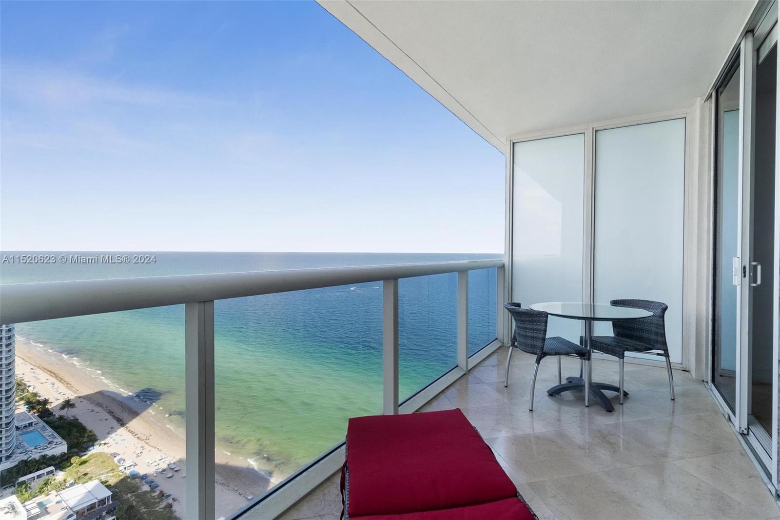 1830 S Ocean Dr 3809, Hallandale Beach, Florida 33009, 1 Bedroom Bedrooms, ,1 BathroomBathrooms,Residential,For Sale,1830 S Ocean Dr 3809,A11520623