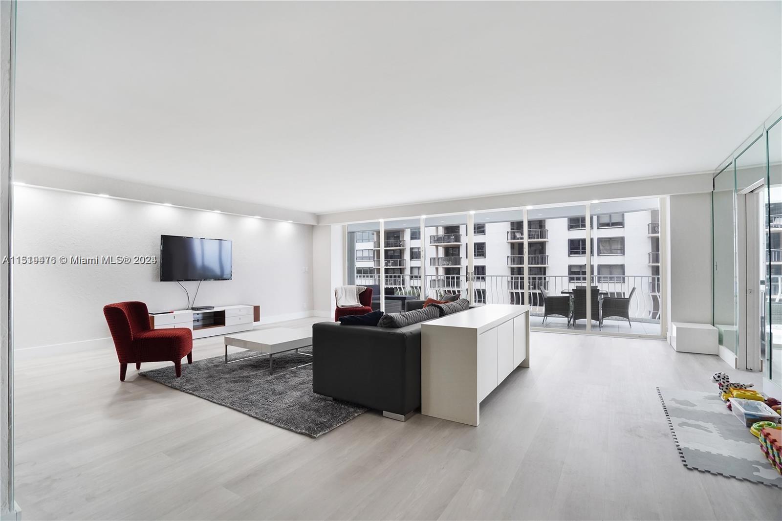 10155 Collins Ave 406, Bal Harbour, Florida 33154, 2 Bedrooms Bedrooms, ,3 BathroomsBathrooms,Residentiallease,For Rent,10155 Collins Ave 406,A11519476