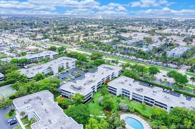 1430 Sheridan St 27G, Hollywood, Florida 33020, 2 Bedrooms Bedrooms, ,2 BathroomsBathrooms,Residential,For Sale,1430 Sheridan St 27G,A11519904