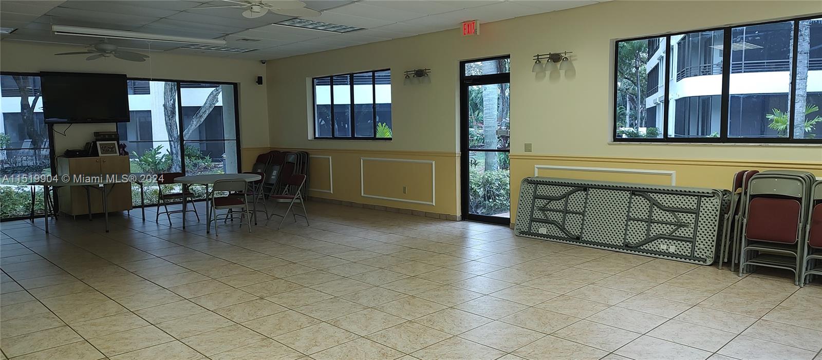 1430 Sheridan St 27G, Hollywood, Florida 33020, 2 Bedrooms Bedrooms, ,2 BathroomsBathrooms,Residential,For Sale,1430 Sheridan St 27G,A11519904