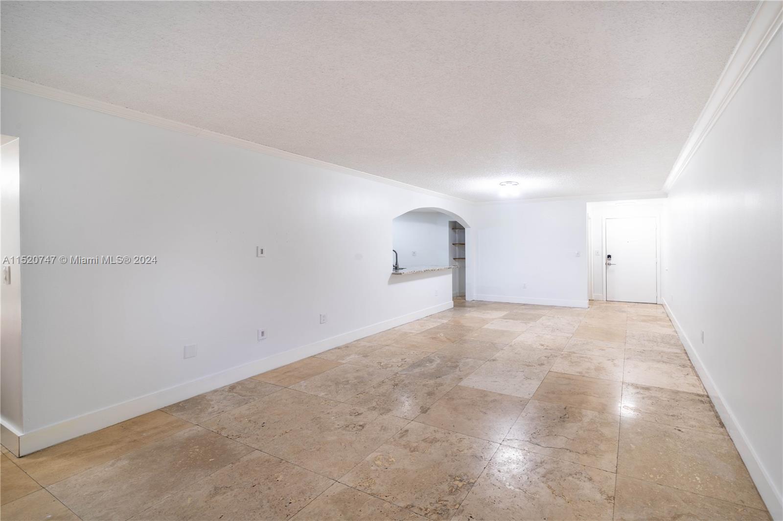 10237 NW 9th St Cir 102-4, Miami, Florida 33172, 2 Bedrooms Bedrooms, ,2 BathroomsBathrooms,Residentiallease,For Rent,10237 NW 9th St Cir 102-4,A11520747
