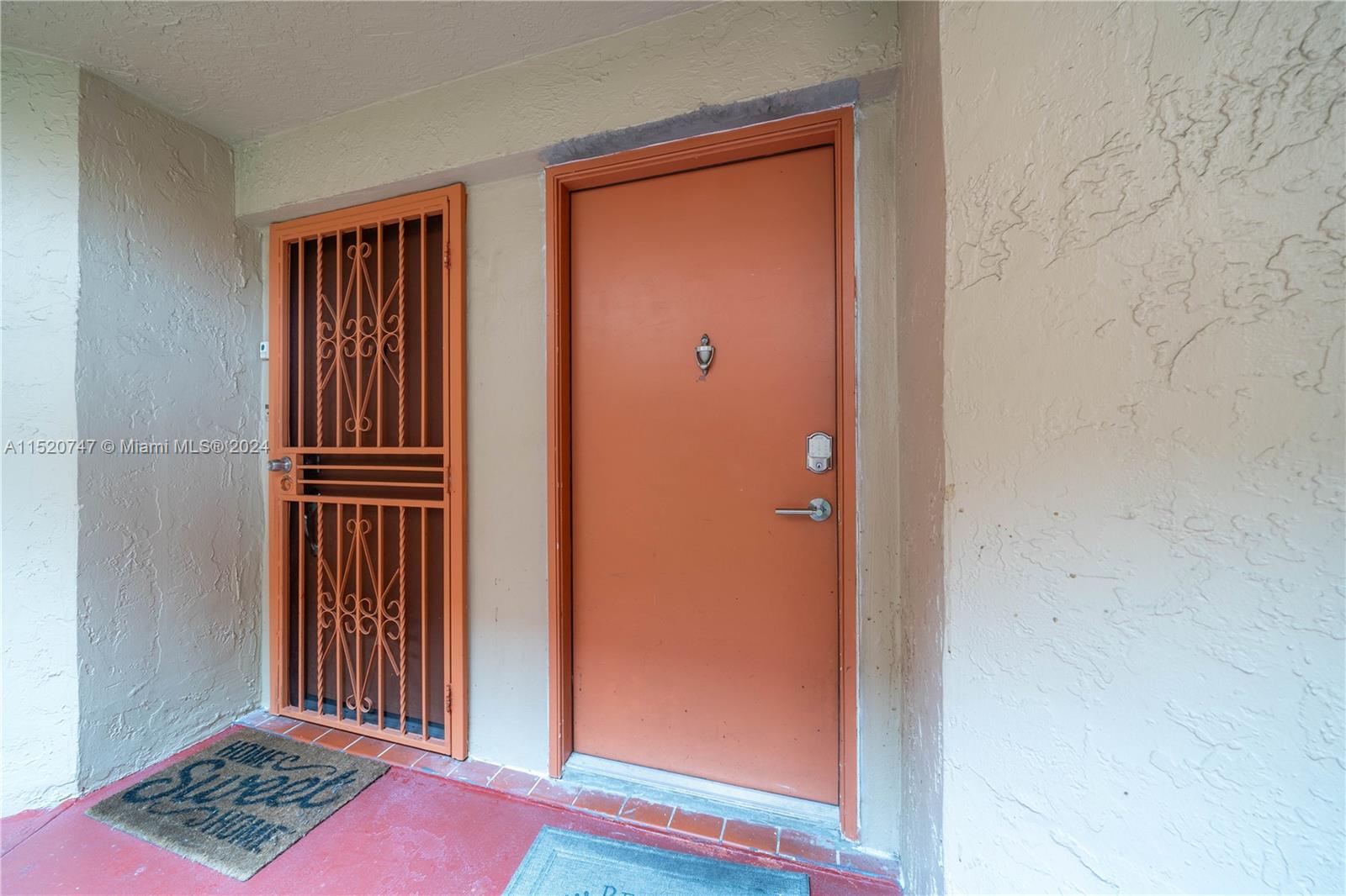 10237 NW 9th St Cir 102-4, Miami, Florida 33172, 2 Bedrooms Bedrooms, ,2 BathroomsBathrooms,Residentiallease,For Rent,10237 NW 9th St Cir 102-4,A11520747