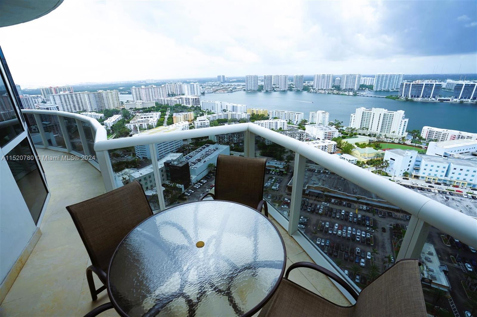 18101 Collins Ave 4201, Sunny Isles Beach, Florida 33160, 3 Bedrooms Bedrooms, ,3 BathroomsBathrooms,Residentiallease,For Rent,18101 Collins Ave 4201,A11520780