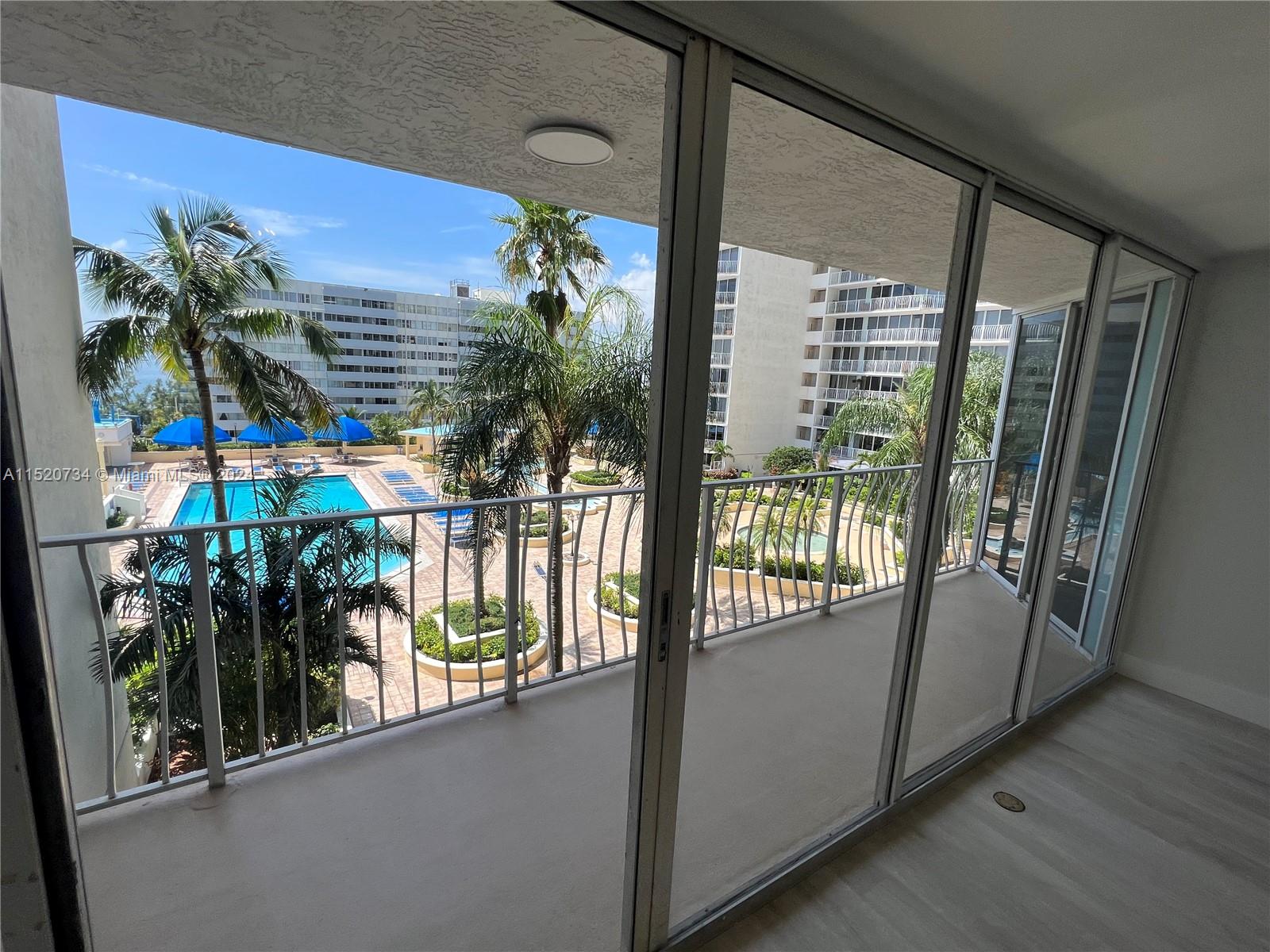 7601 E Treasure Dr 721, North Bay Village, Florida 33141, 2 Bedrooms Bedrooms, ,2 BathroomsBathrooms,Residential,For Sale,7601 E Treasure Dr 721,A11520734