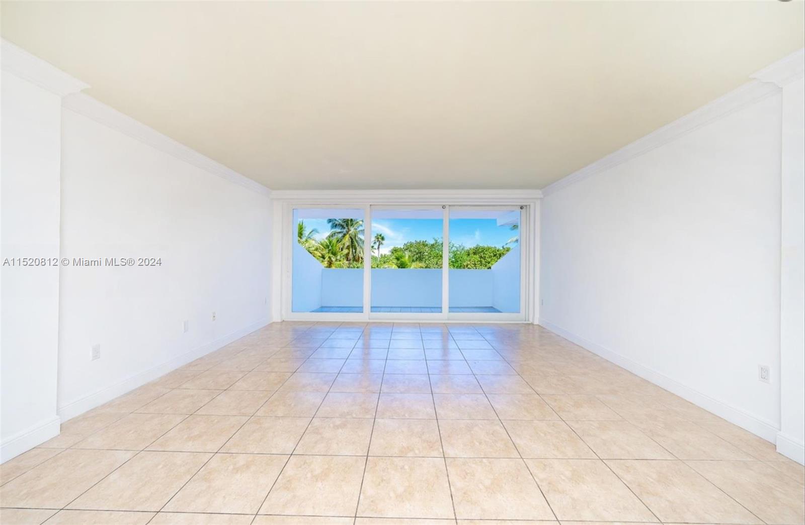 177 Ocean Lane Dr 206, Key Biscayne, Florida 33149, 2 Bedrooms Bedrooms, ,2 BathroomsBathrooms,Residential,For Sale,177 Ocean Lane Dr 206,A11520812
