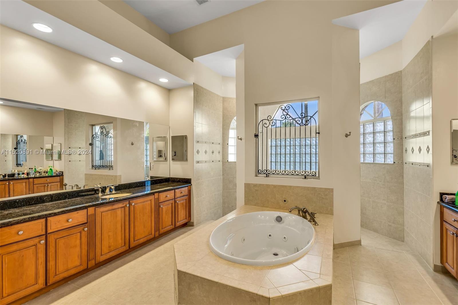 11200 NW 15th St 0, Plantation, Florida 33323, 7 Bedrooms Bedrooms, ,6 BathroomsBathrooms,Residentiallease,For Rent,11200 NW 15th St 0,A11520891