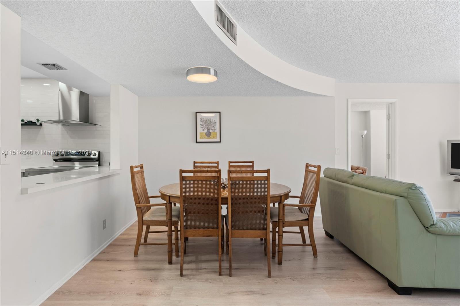 2401 S Ocean Dr 304, Hollywood, Florida 33019, 2 Bedrooms Bedrooms, ,2 BathroomsBathrooms,Residential,For Sale,2401 S Ocean Dr 304,A11514340
