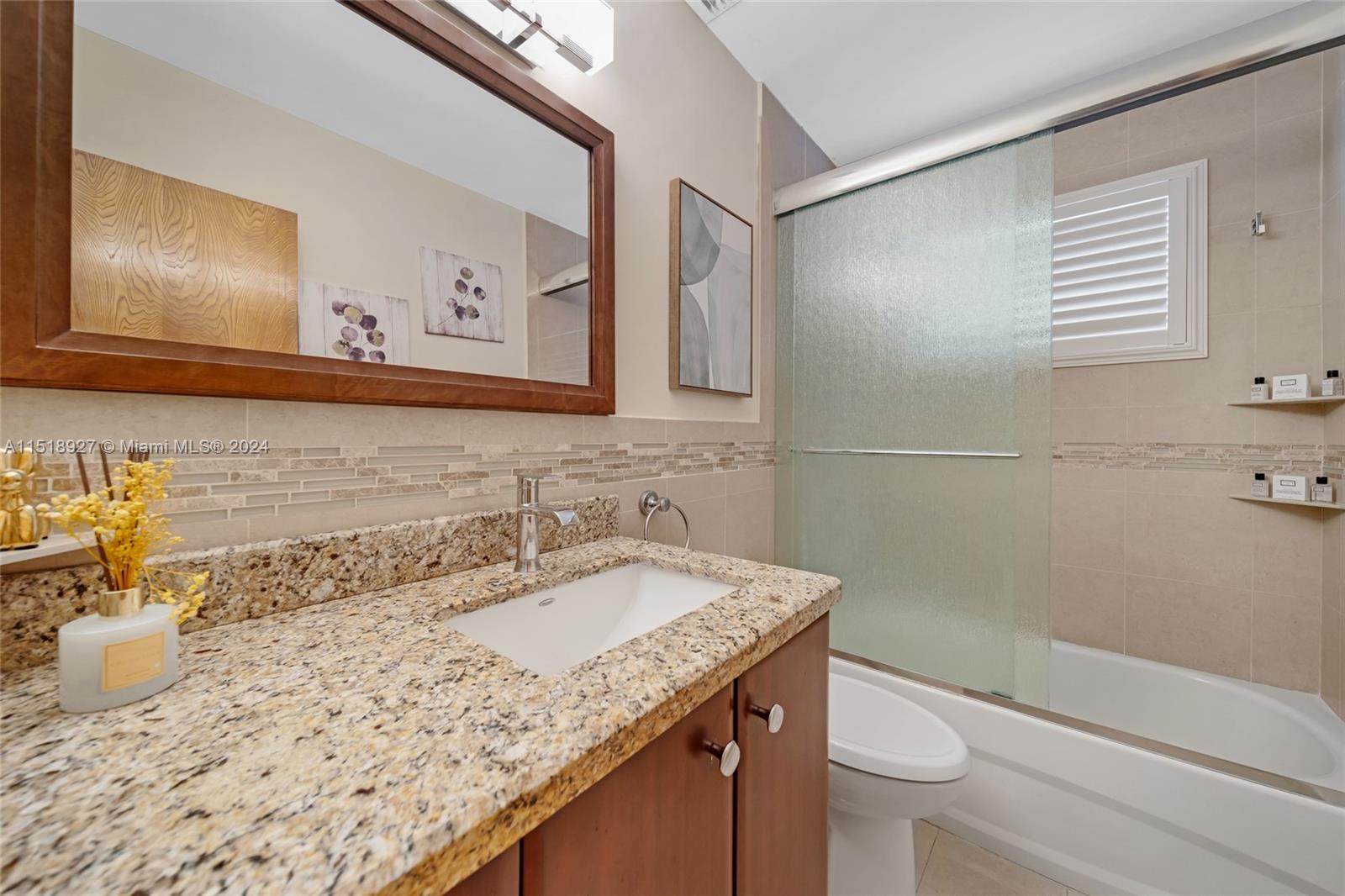 5451 Taylor St 0, Hollywood, Florida 33021, 4 Bedrooms Bedrooms, ,2 BathroomsBathrooms,Residentiallease,For Rent,5451 Taylor St 0,A11518927