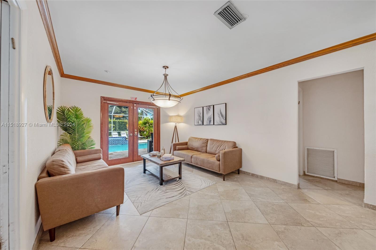 5451 Taylor St 0, Hollywood, Florida 33021, 4 Bedrooms Bedrooms, ,2 BathroomsBathrooms,Residentiallease,For Rent,5451 Taylor St 0,A11518927