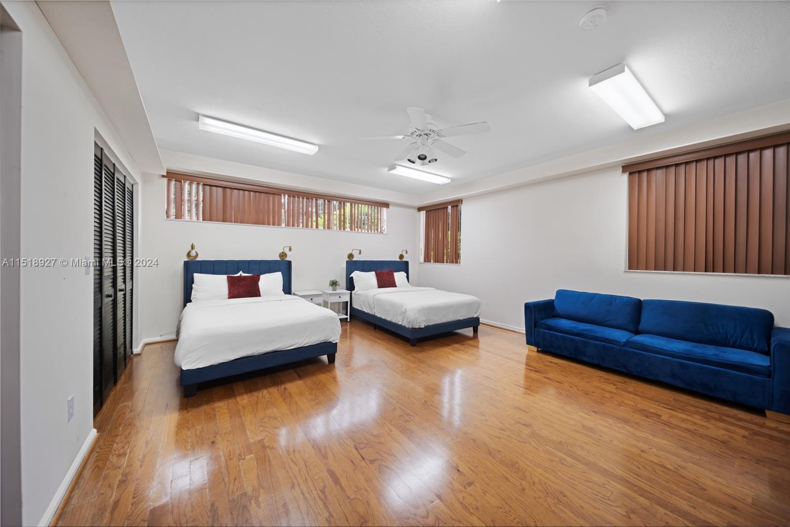 5451 Taylor St 0, Hollywood, Florida 33021, 4 Bedrooms Bedrooms, ,2 BathroomsBathrooms,Residentiallease,For Rent,5451 Taylor St 0,A11518927