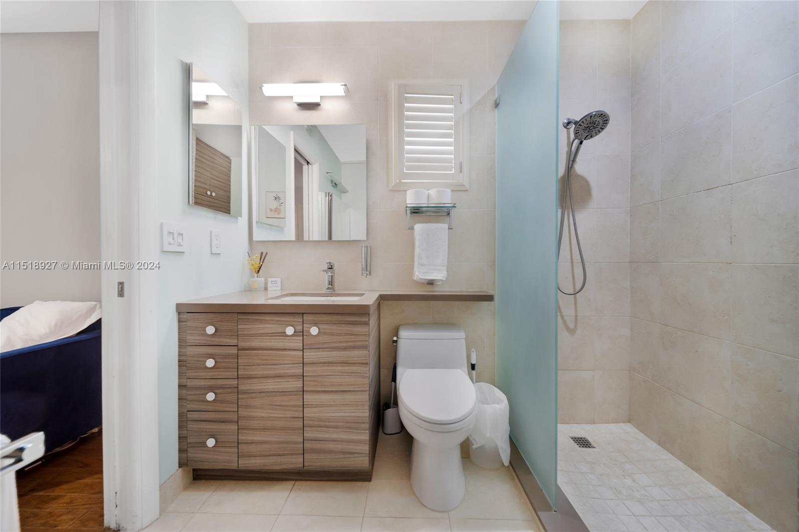 5451 Taylor St 0, Hollywood, Florida 33021, 4 Bedrooms Bedrooms, ,2 BathroomsBathrooms,Residentiallease,For Rent,5451 Taylor St 0,A11518927