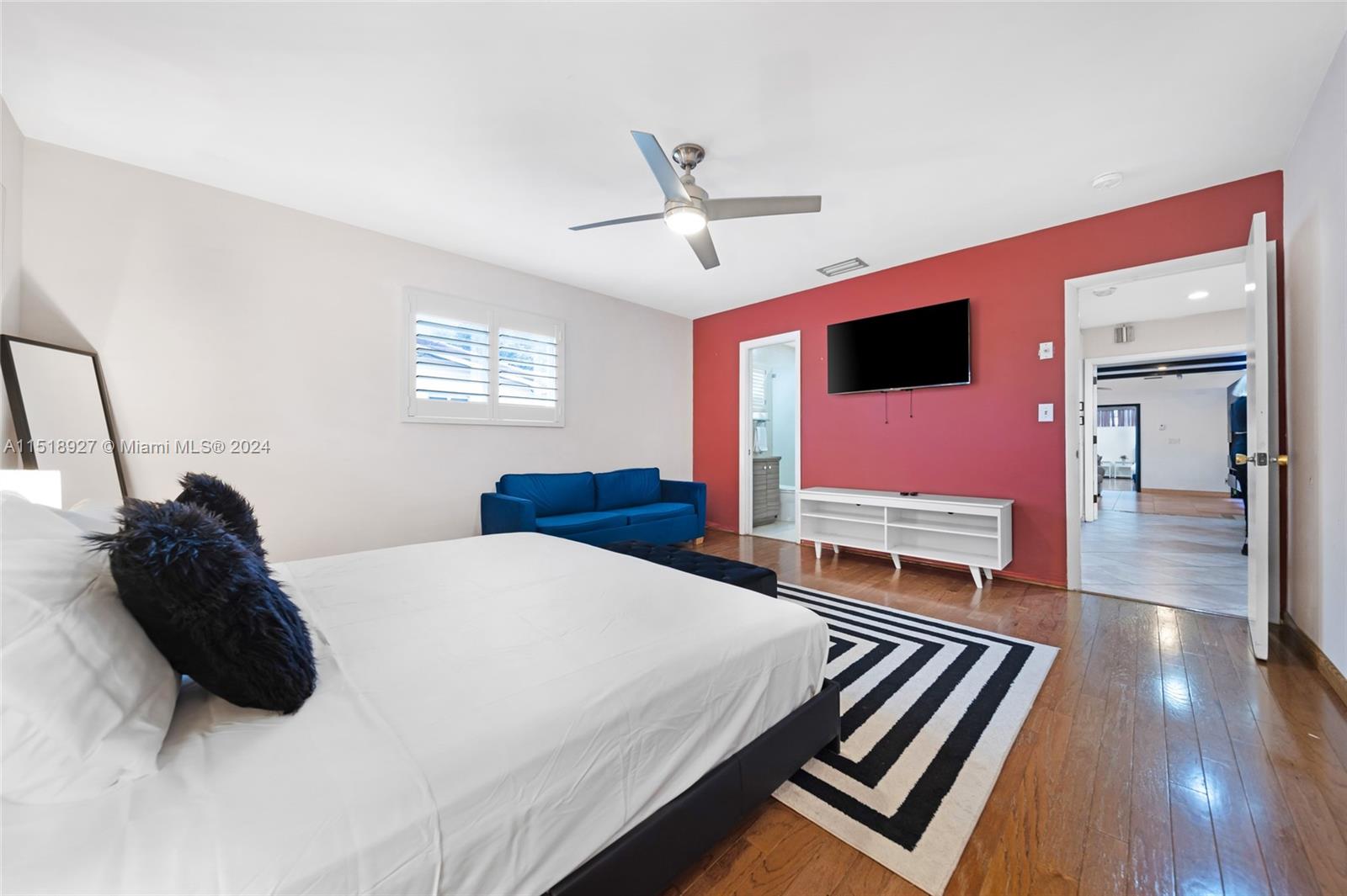 5451 Taylor St 0, Hollywood, Florida 33021, 4 Bedrooms Bedrooms, ,2 BathroomsBathrooms,Residentiallease,For Rent,5451 Taylor St 0,A11518927