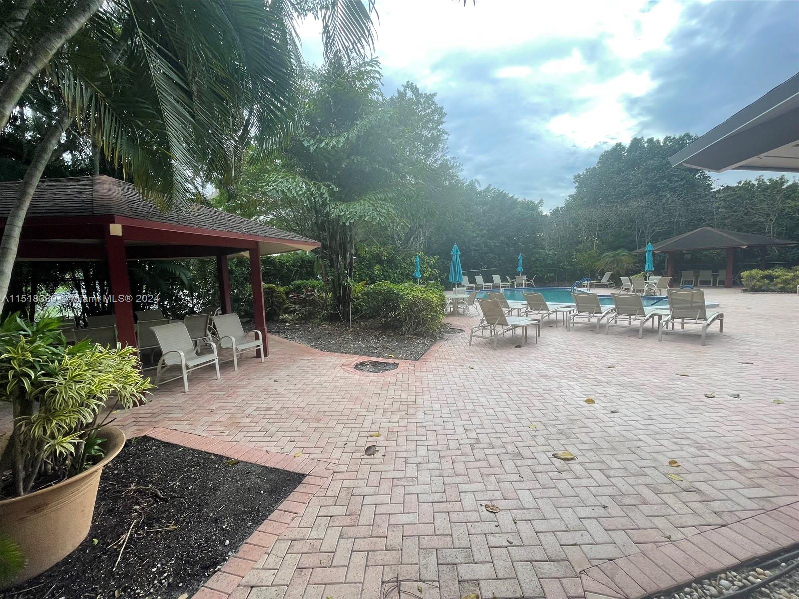 Pompano Beach, Florida 33069, 1 Bedroom Bedrooms, ,1 BathroomBathrooms,Residential,For Sale,A11518330