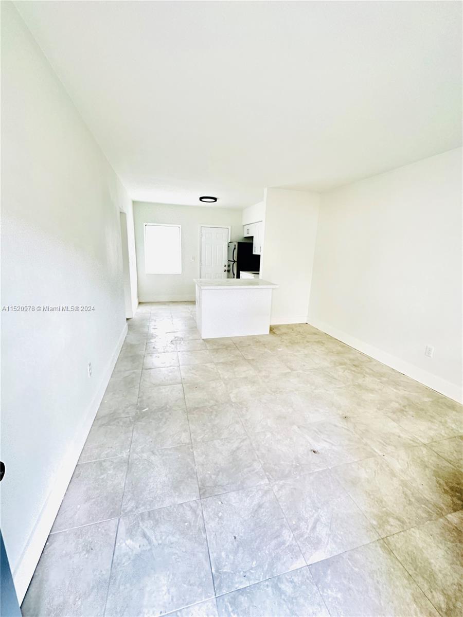 173 NW 56th St 2, Miami, Florida 33127, 1 Bedroom Bedrooms, ,1 BathroomBathrooms,Residentiallease,For Rent,173 NW 56th St 2,A11520978