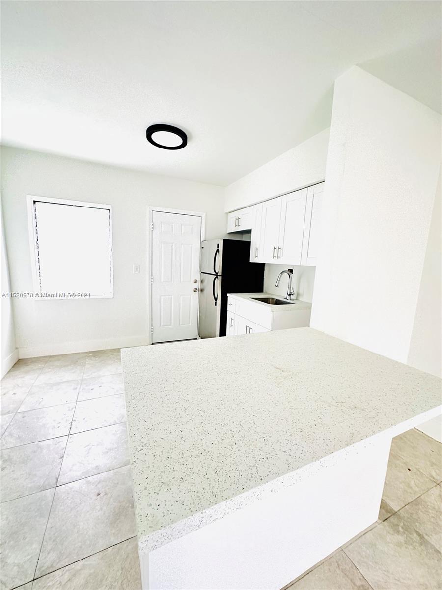 173 NW 56th St 2, Miami, Florida 33127, 1 Bedroom Bedrooms, ,1 BathroomBathrooms,Residentiallease,For Rent,173 NW 56th St 2,A11520978