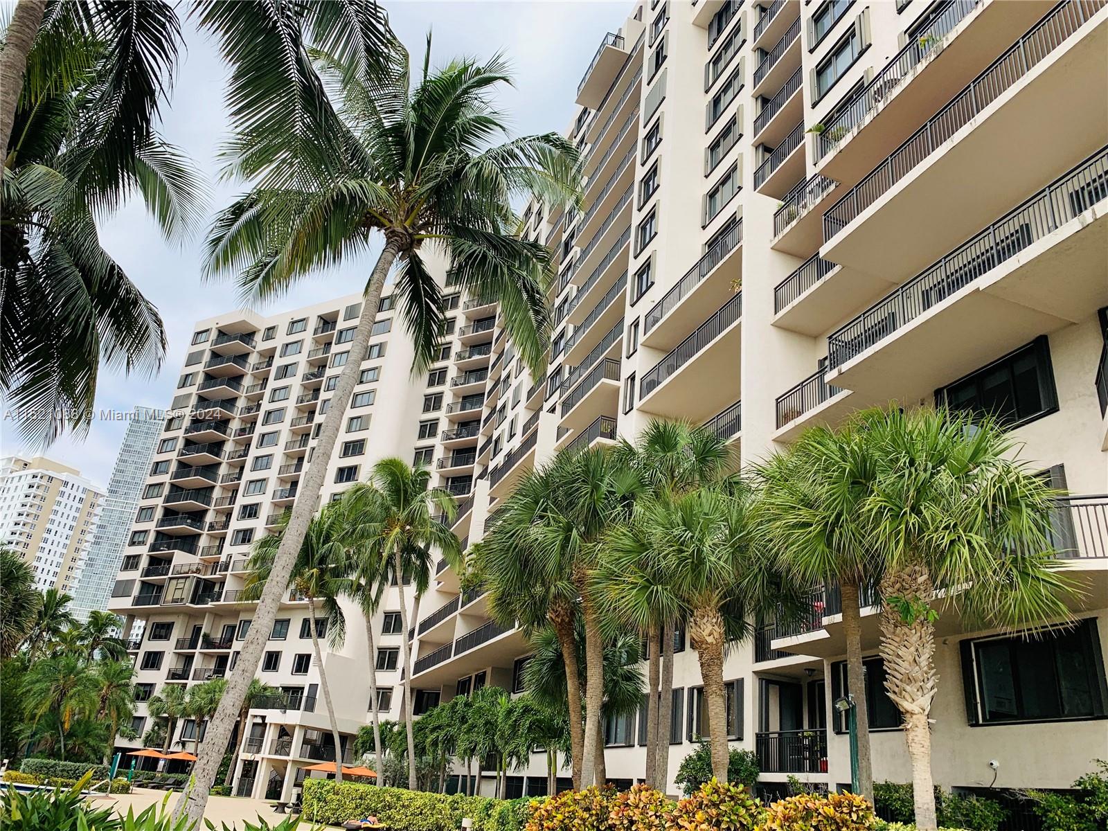 540 Brickell Key Dr 1528, Miami, Florida 33131, 2 Bedrooms Bedrooms, ,2 BathroomsBathrooms,Residential,For Sale,540 Brickell Key Dr 1528,A11521088