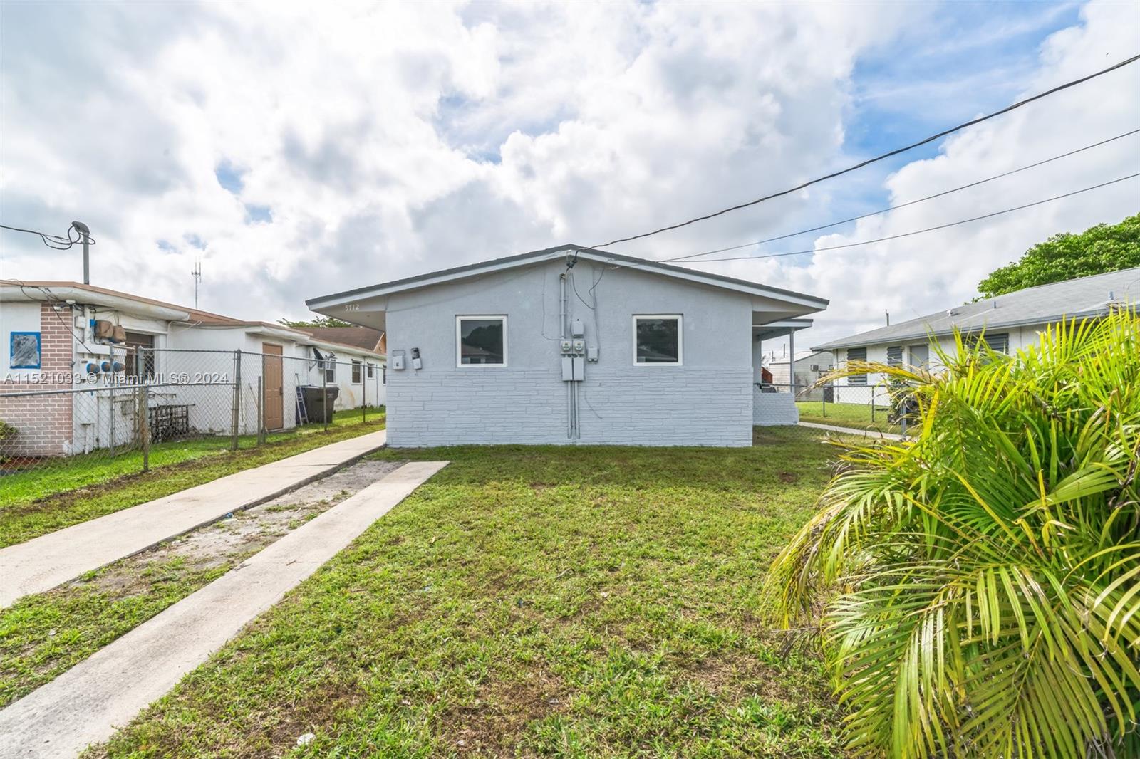 5712  Mayo St  For Sale A11521033, FL