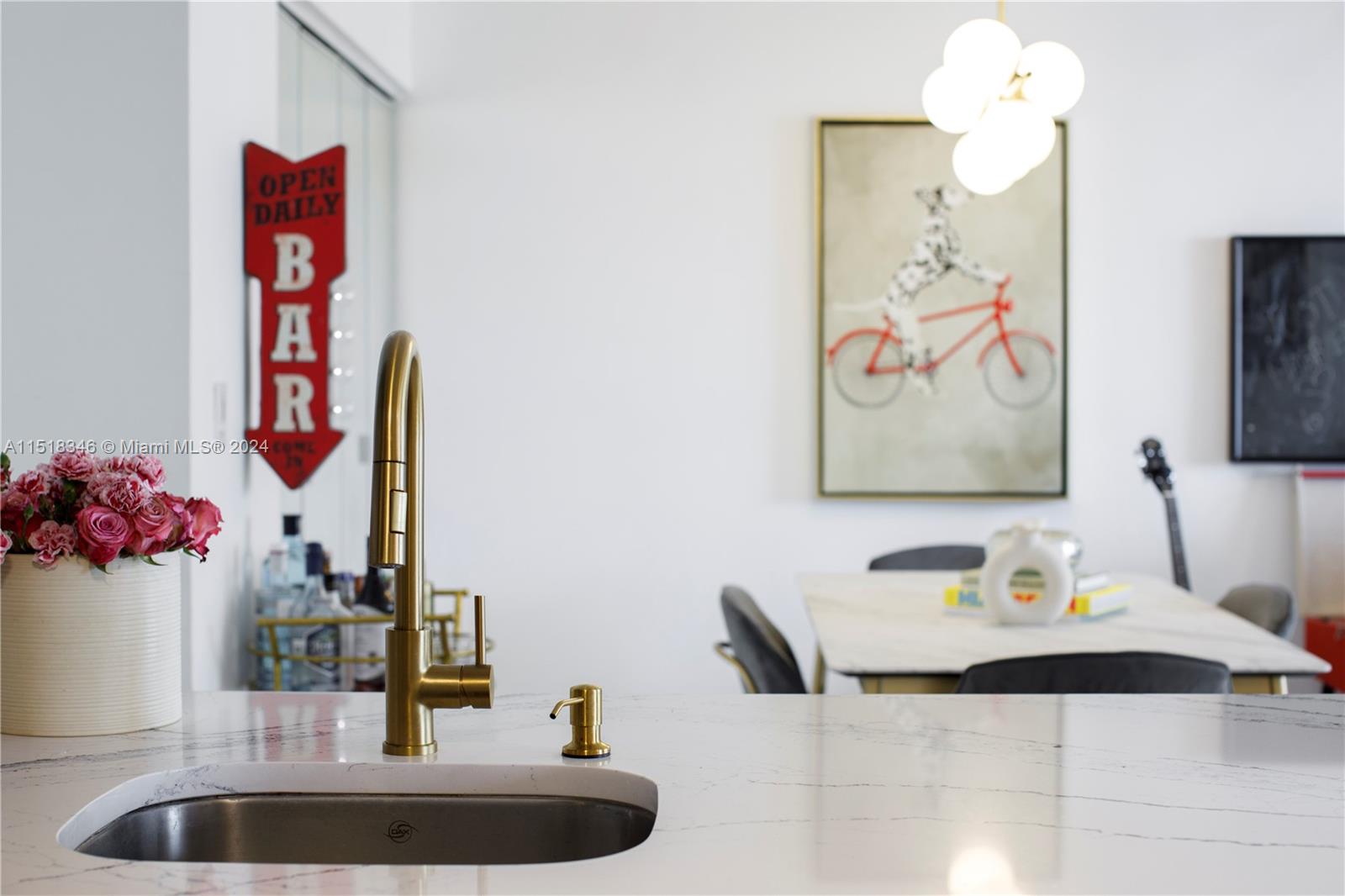 770 Claughton Island Dr 1705, Miami, Florida 33131, 1 Bedroom Bedrooms, ,1 BathroomBathrooms,Residential,For Sale,770 Claughton Island Dr 1705,A11518346