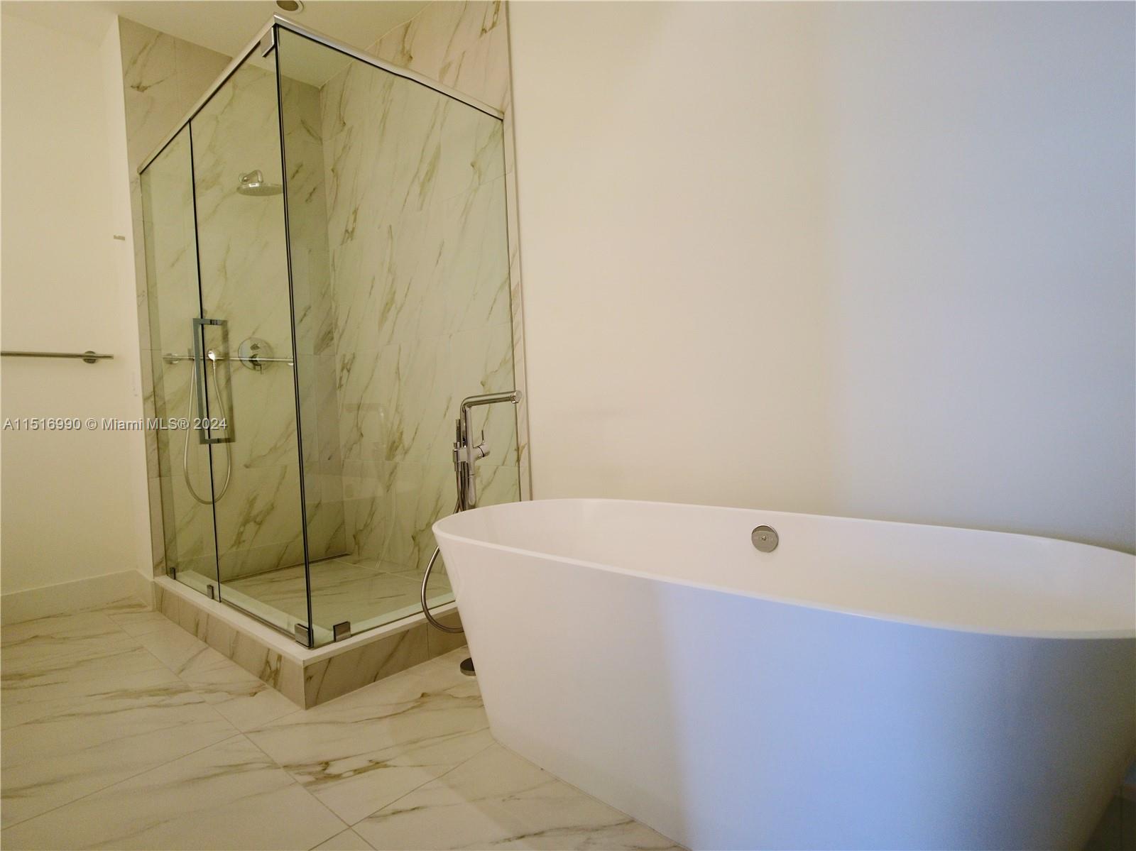 2000 Metropica Way PH11, Sunrise, Florida 33323, 3 Bedrooms Bedrooms, ,3 BathroomsBathrooms,Residential,For Sale,2000 Metropica Way PH11,A11516990