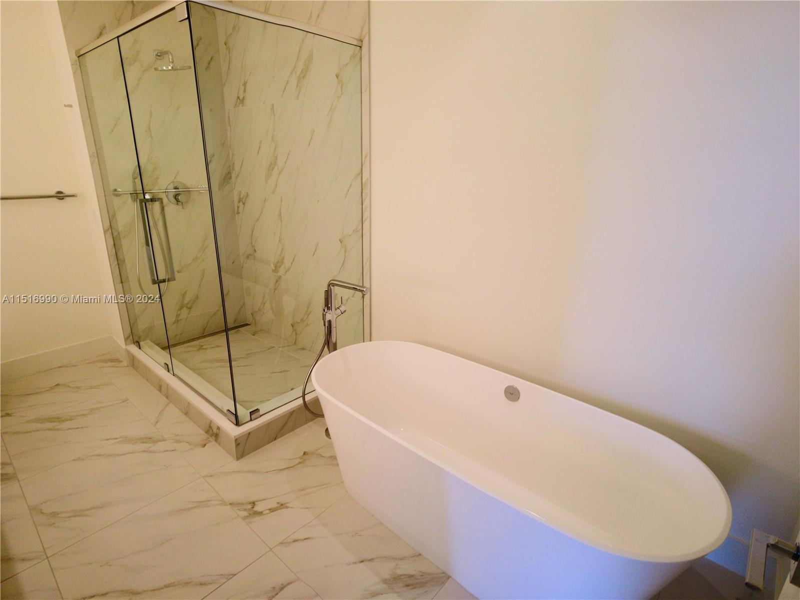 2000 Metropica Way PH11, Sunrise, Florida 33323, 3 Bedrooms Bedrooms, ,3 BathroomsBathrooms,Residential,For Sale,2000 Metropica Way PH11,A11516990