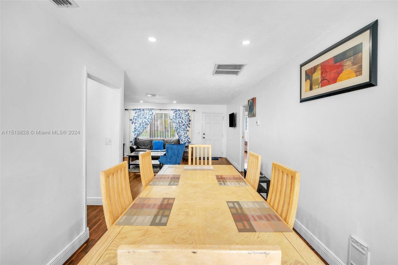 1048 Johnson St, Hollywood, Florida 33019, 5 Bedrooms Bedrooms, ,3 BathroomsBathrooms,Residential,For Sale,1048 Johnson St,A11518828