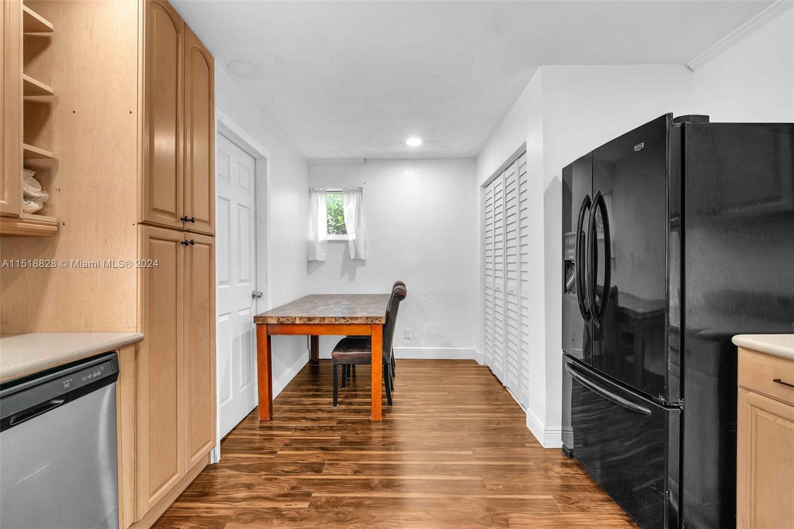 1048 Johnson St, Hollywood, Florida 33019, 5 Bedrooms Bedrooms, ,3 BathroomsBathrooms,Residential,For Sale,1048 Johnson St,A11518828