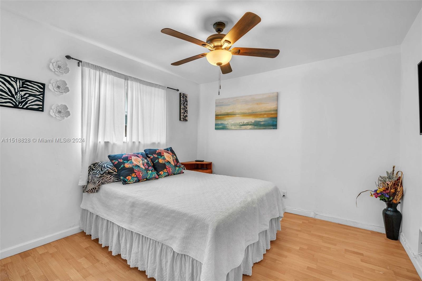 1048 Johnson St, Hollywood, Florida 33019, 5 Bedrooms Bedrooms, ,3 BathroomsBathrooms,Residential,For Sale,1048 Johnson St,A11518828