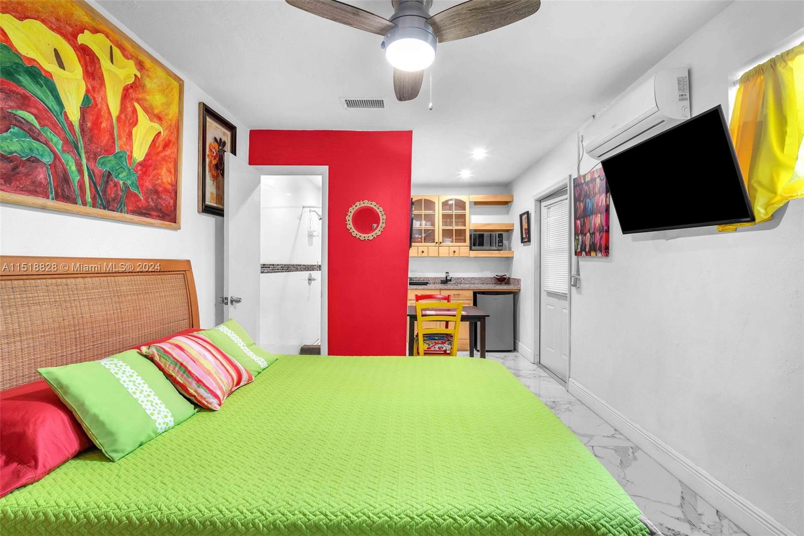 1048 Johnson St, Hollywood, Florida 33019, 5 Bedrooms Bedrooms, ,3 BathroomsBathrooms,Residential,For Sale,1048 Johnson St,A11518828