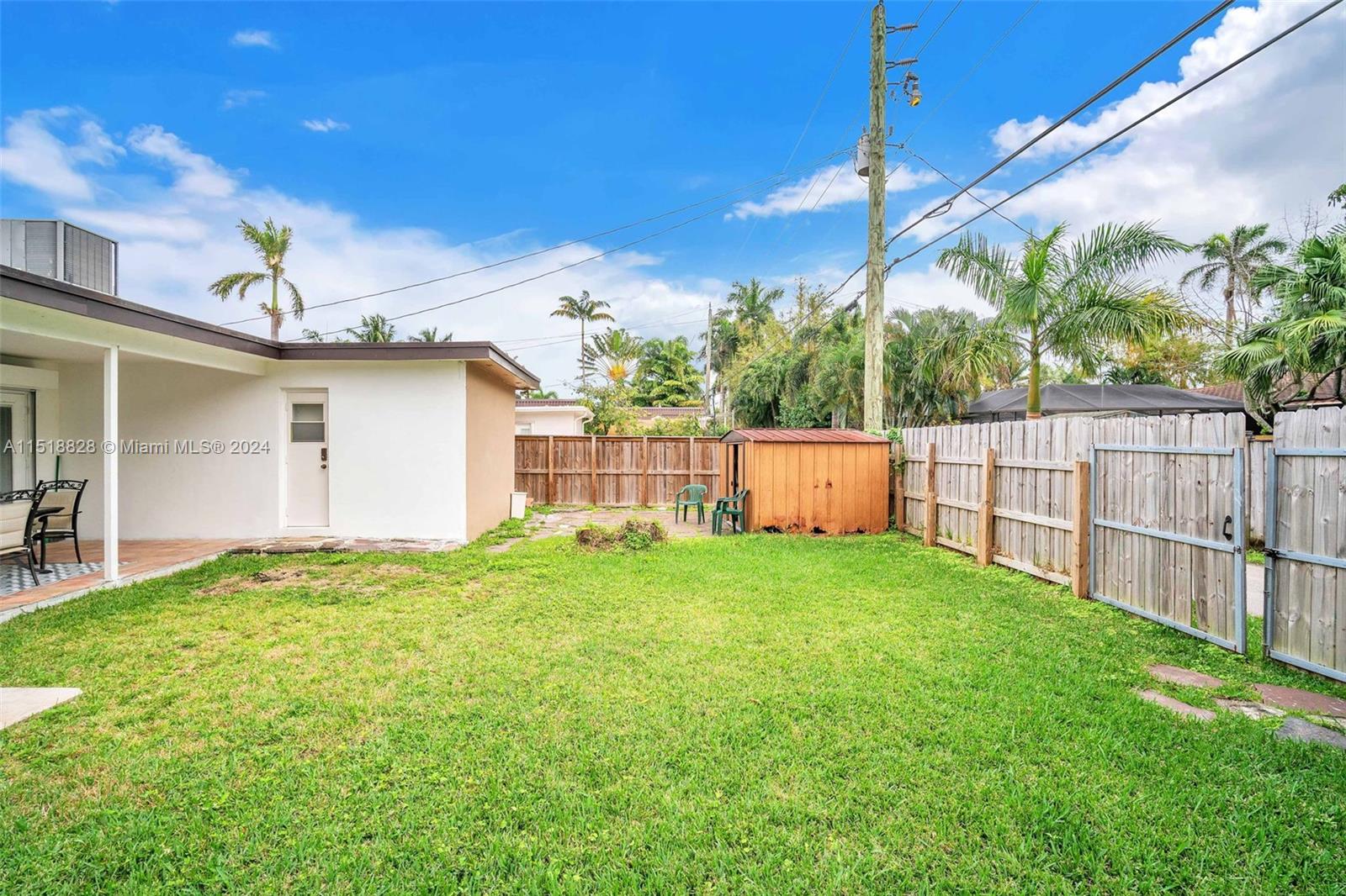 1048 Johnson St, Hollywood, Florida 33019, 5 Bedrooms Bedrooms, ,3 BathroomsBathrooms,Residential,For Sale,1048 Johnson St,A11518828