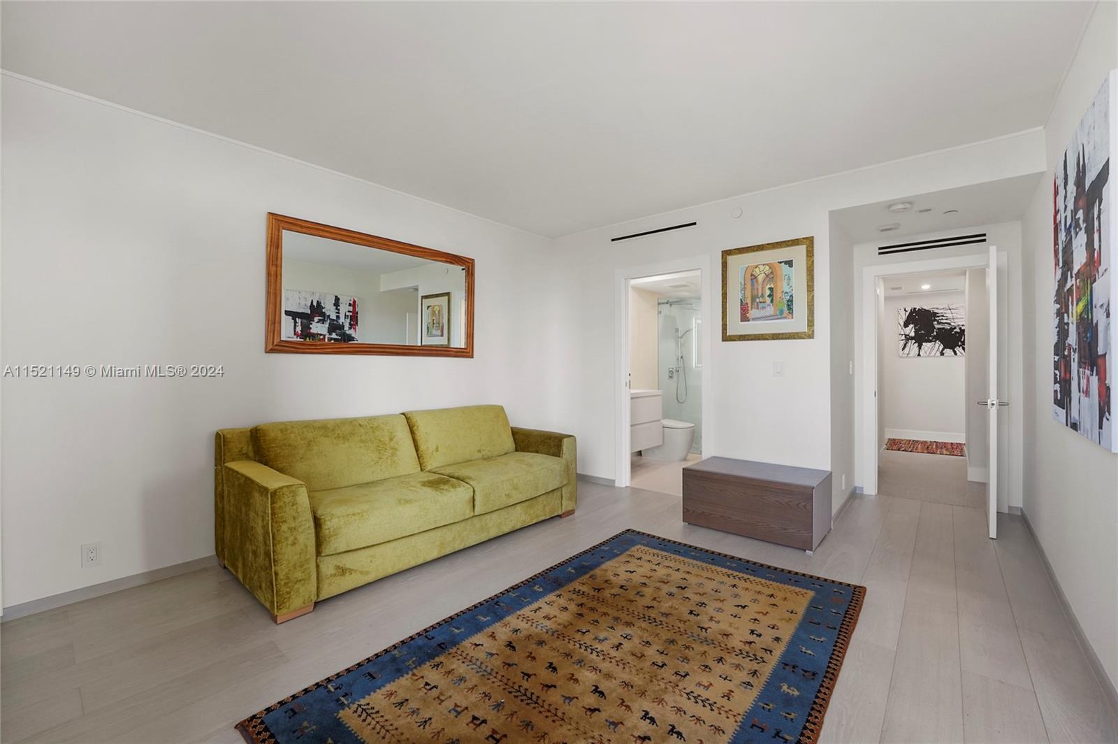 520 Brickell Key Dr A1015, Miami, Florida 33131, 2 Bedrooms Bedrooms, ,2 BathroomsBathrooms,Residential,For Sale,520 Brickell Key Dr A1015,A11521149